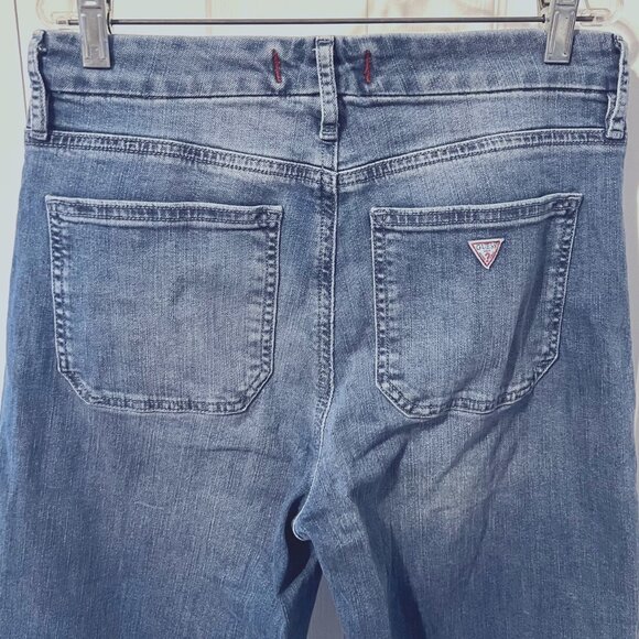 Guess-Los Angeles Women's Sz.28 Distressed Frayed Bottom Kick Crop Jeans-Vintage - Picture 12 of 16